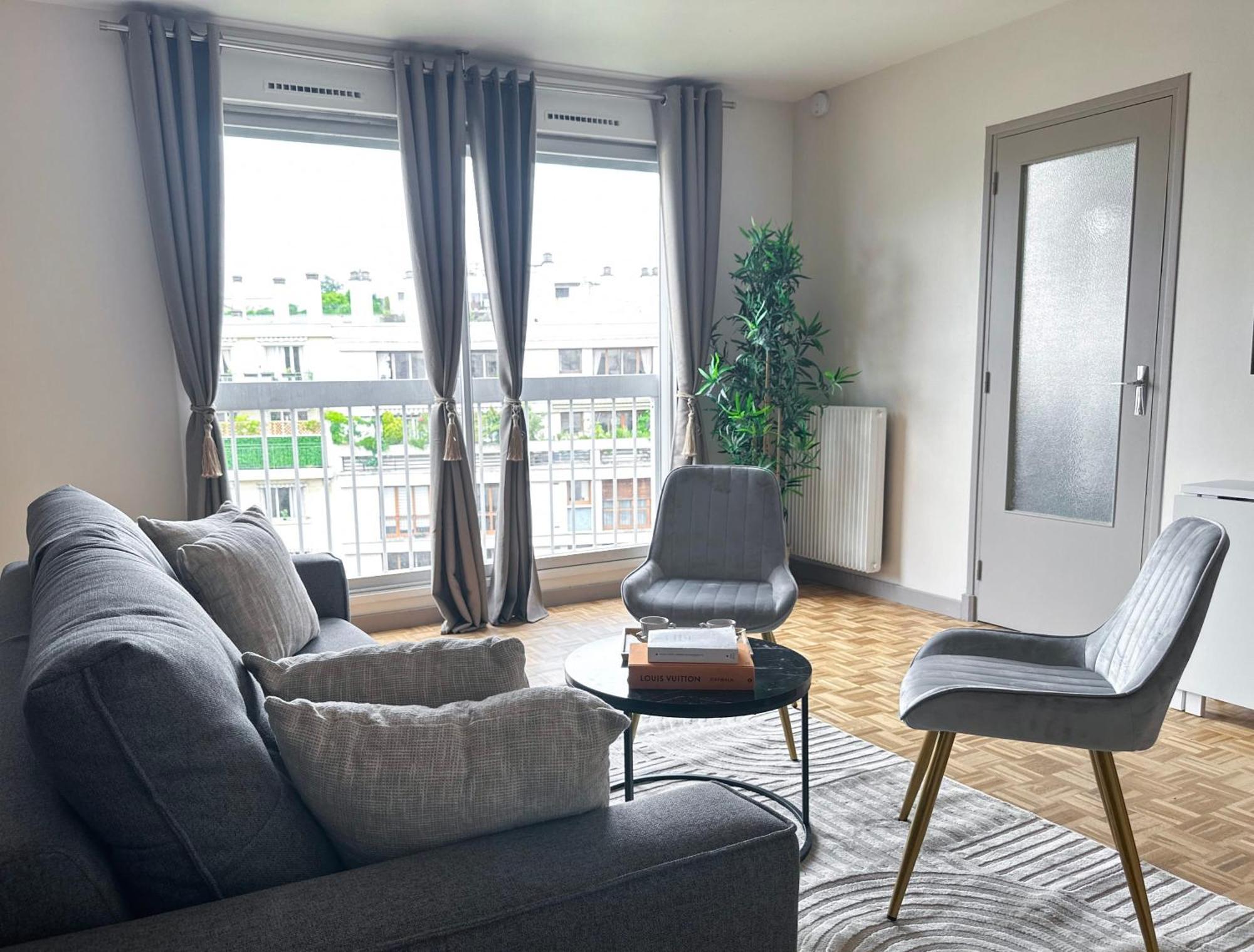 Brand-New Studio With Eiffel Tower View Paris Exteriör bild